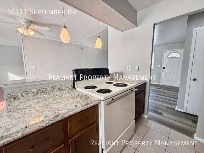 Building Photo - 10311 September Dr