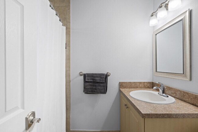 Building Photo - 1672 SW Angelico Ln