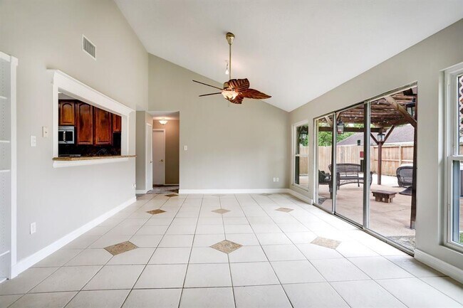 Building Photo - 3111 Oyster Cove Dr