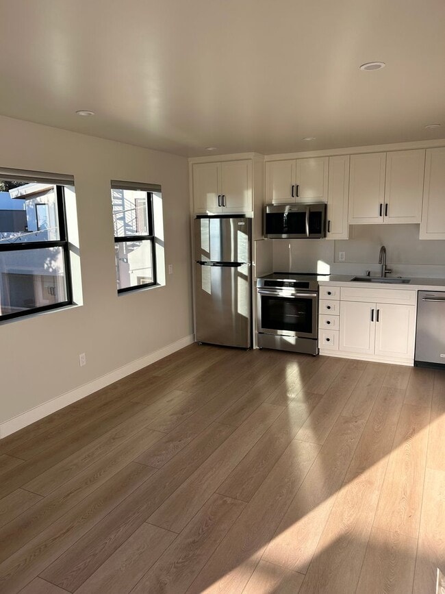 Building Photo - Beautiful New Build with Ocean & Pier Views – Long term rental in Cayucos