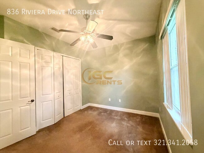 Building Photo - 836 Riviera Dr NE