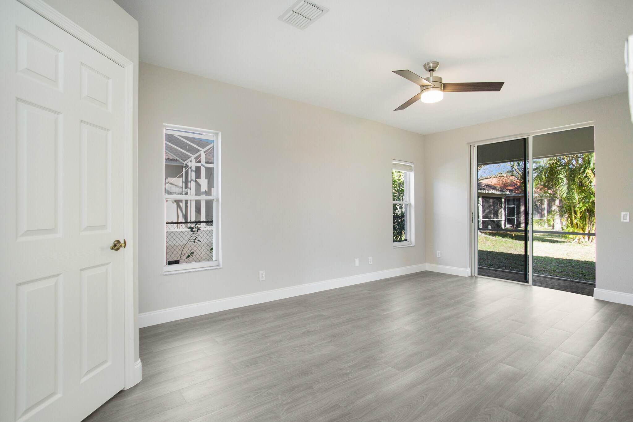 Building Photo - 2921 Inlet Cove Ln E