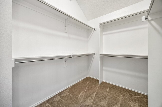 Building Photo - 11002 Brandenberg Dr
