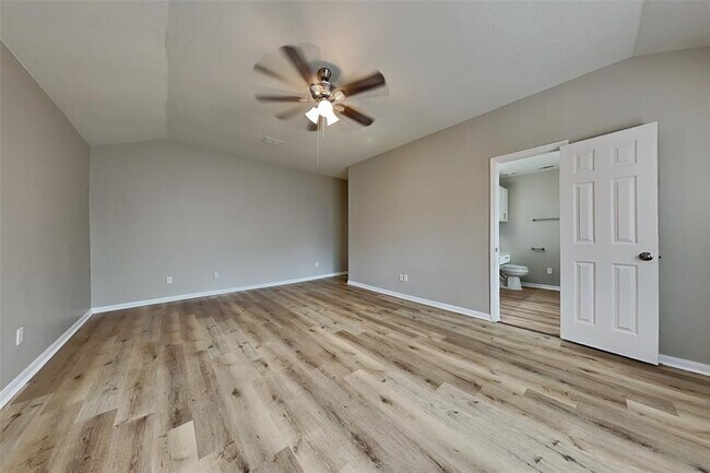 Building Photo - 22 Orchid Grove Pl