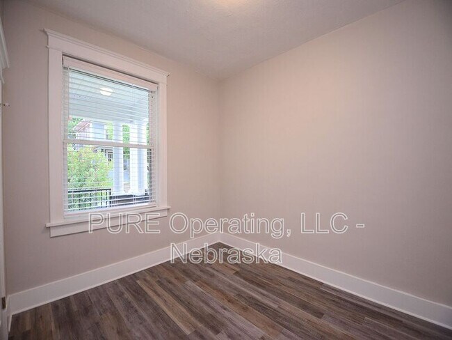 Building Photo - 2967 Harris St