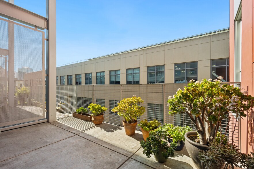 Building Photo - 630 Thomas L Berkley Way