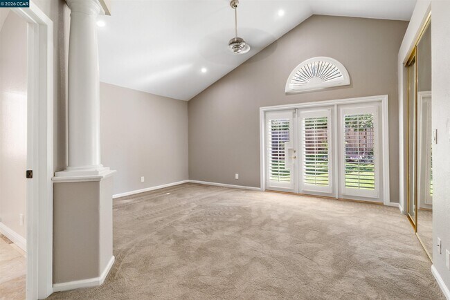 Building Photo - 313 Deepcreek Ct