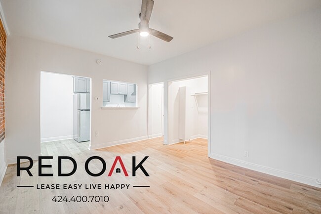 Building Photo - 516 N Harvard Blvd