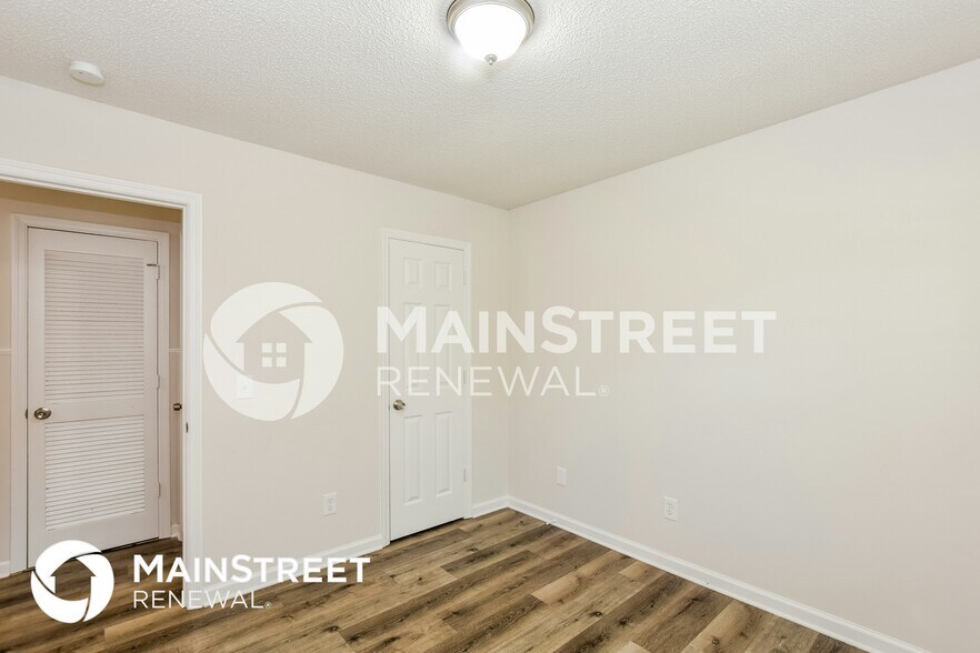 Building Photo - 29772 Creekwood Rd