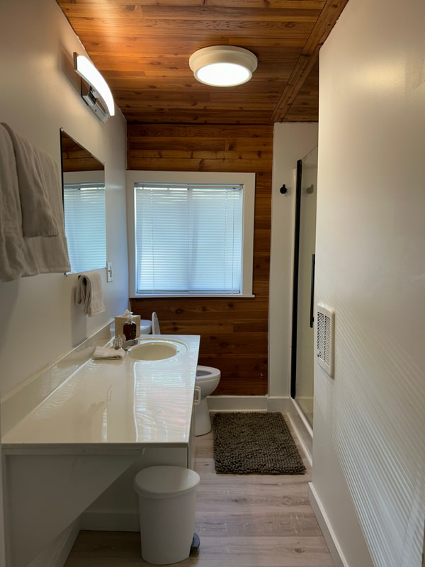 Building Photo - 232 McLane Ave