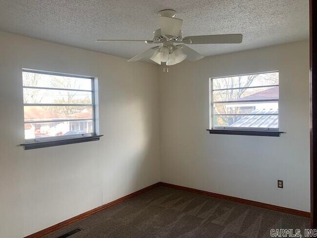 Building Photo - 4120 Burks Ave