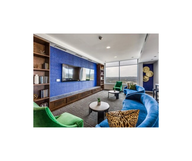 Building Photo - The Bowie | Up to 6 Weeks Free | Posted 10...