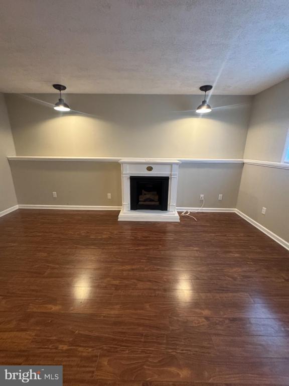 Building Photo - 74 Clarion Dr