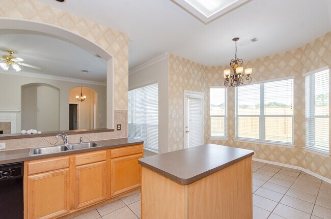 Building Photo - 4319 Dow Way