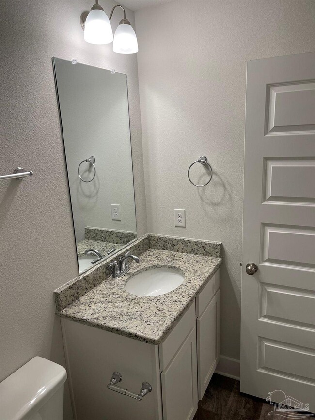 Building Photo - 1650 Iroquois Ct