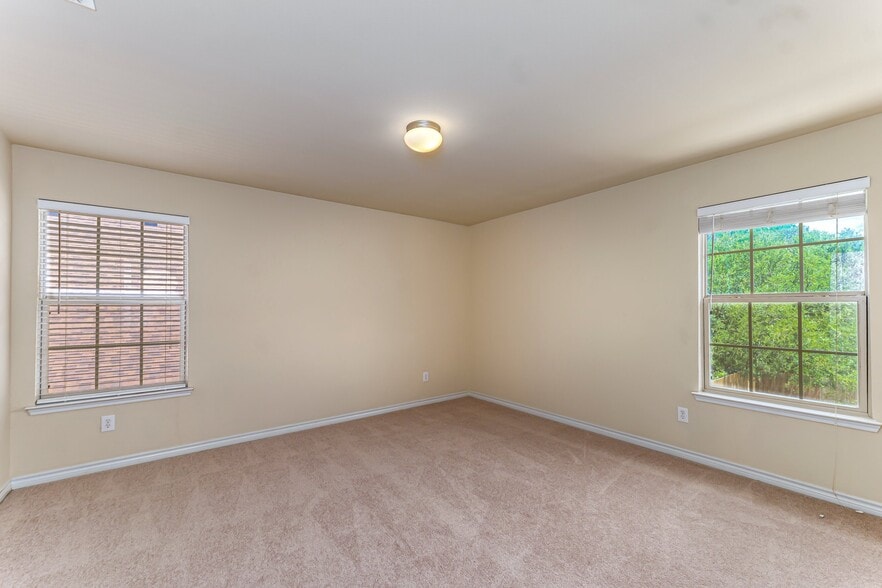 Building Photo - 5946 Harbor Glen Dr