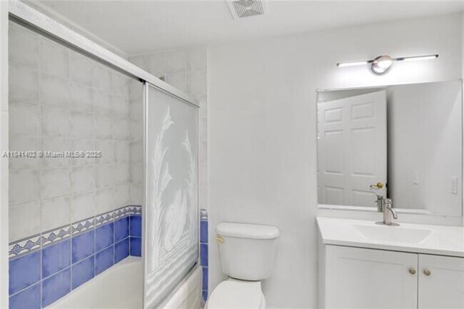 Building Photo - 3500 Coral Wy
