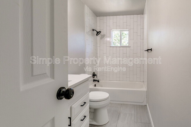 Building Photo - 1501 NW 48th St