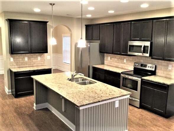 Building Photo - 3419 Greentree Ln