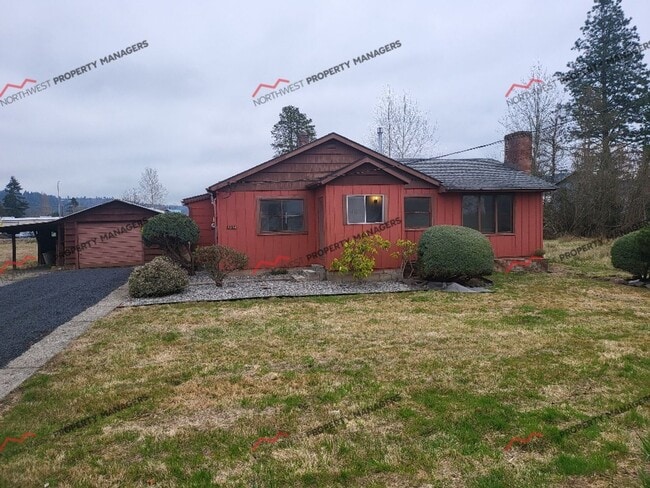 Primary Photo - STATUS: RENTED-| R215 | $1895.00