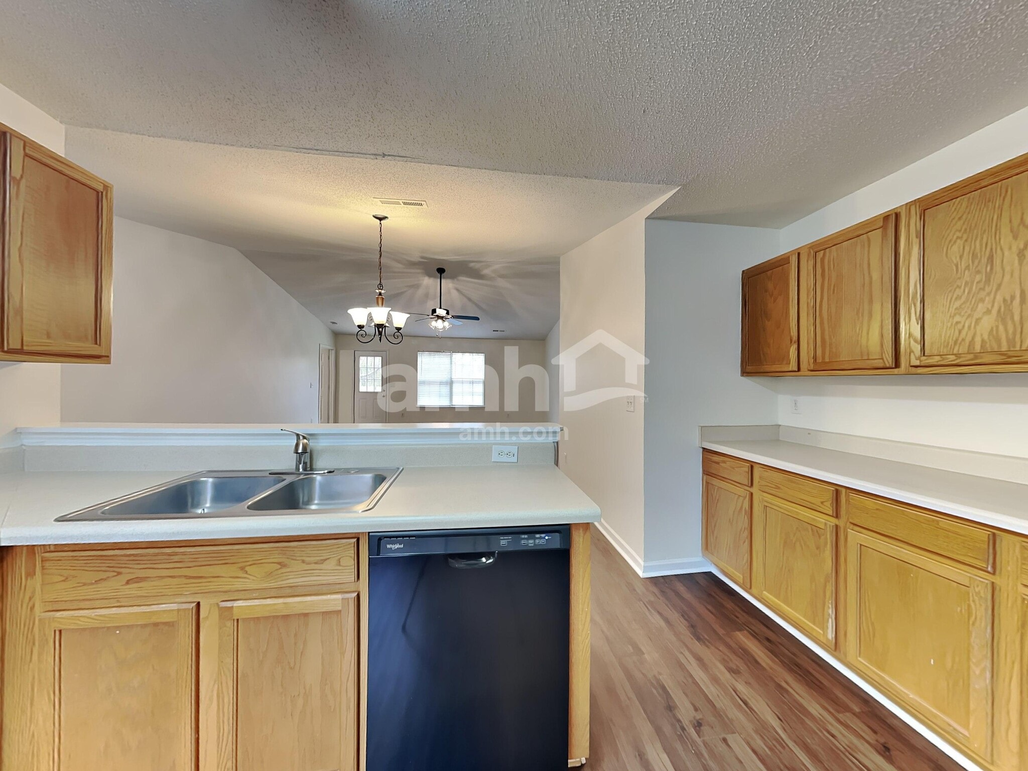 Building Photo - 411 Revis Creek Ct