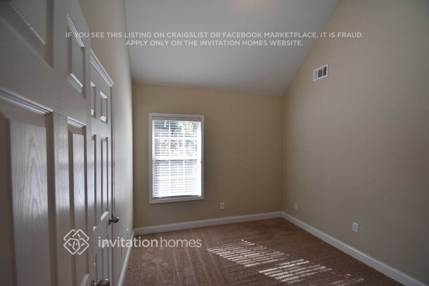 Building Photo - 113 Pristine Dr