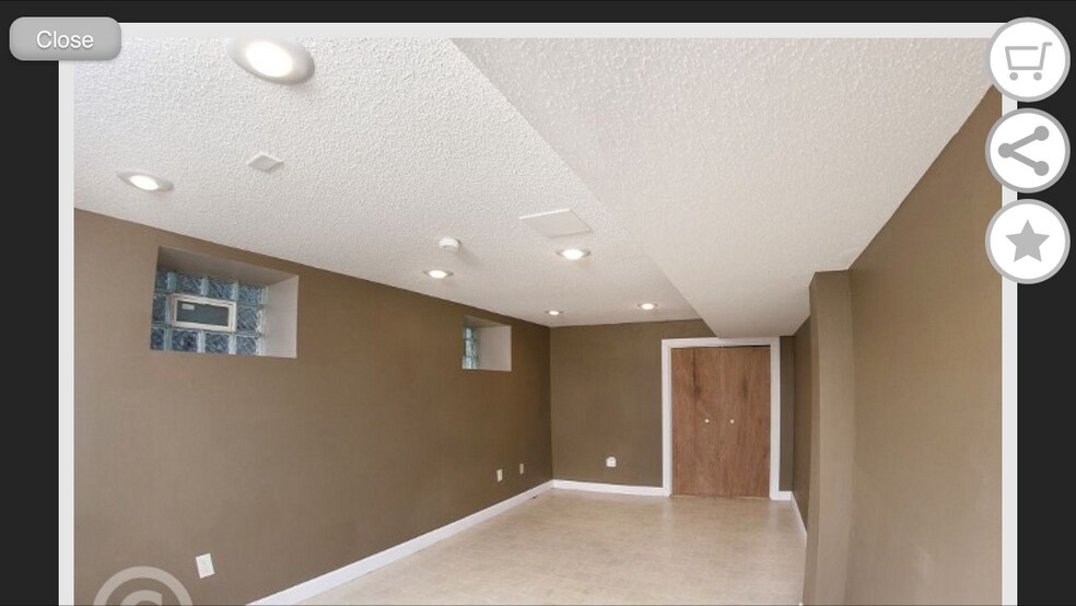 Flex room - 1810 Marshall Ave