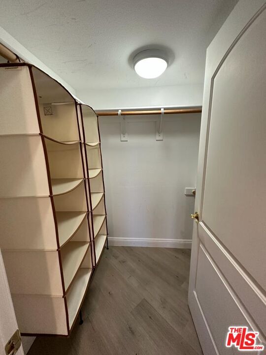 Building Photo - 2435 Florencita Dr W