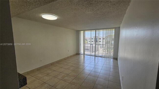 Building Photo - 8000 SW 149th Ave