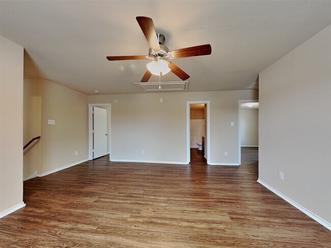 Building Photo - 2802 Wisner Cir