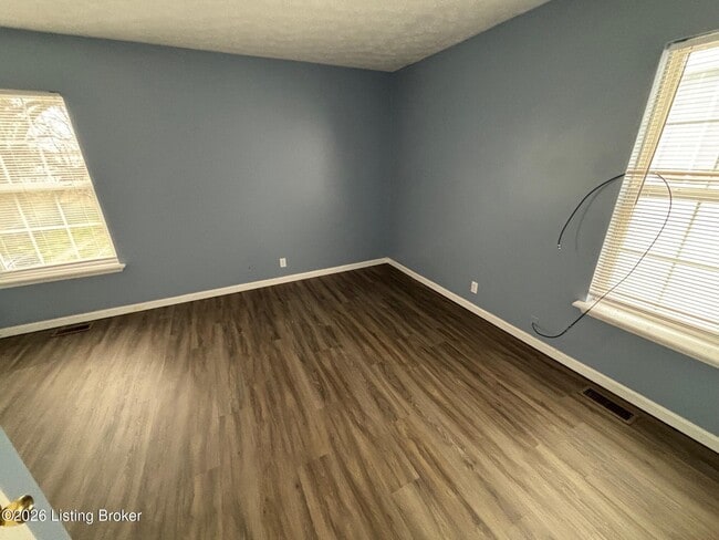 Building Photo - 2122 W Jefferson St