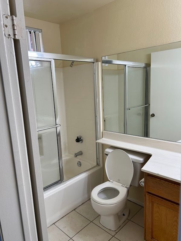 Building Photo - 29070 Landau Blvd