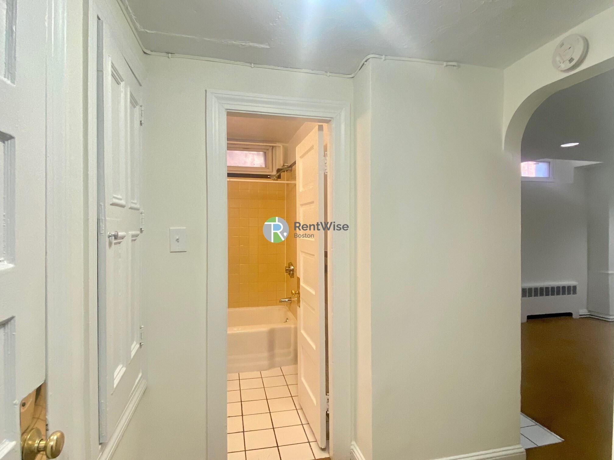 Building Photo - 304 Berkeley St