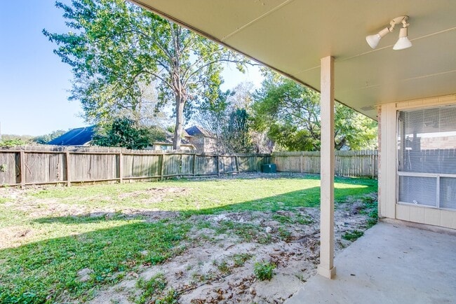 Building Photo - 18822 Twigsworth Ln