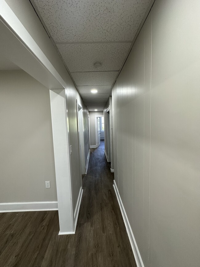 Building Photo - 1213 Pittston Ave