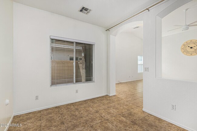 Building Photo - 11580 W Madison St