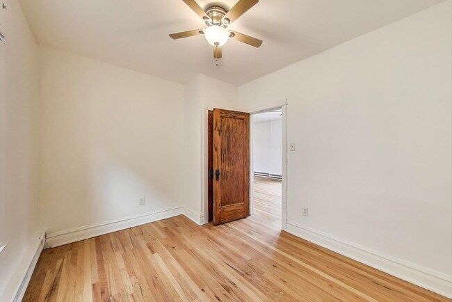 Building Photo - 4409 W Deming Pl