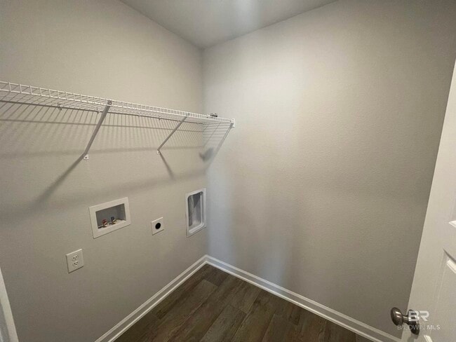 Building Photo - 14945 Forsythia Lp