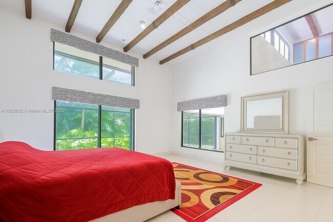 Building Photo - 9318 NW 50th Doral Cir S