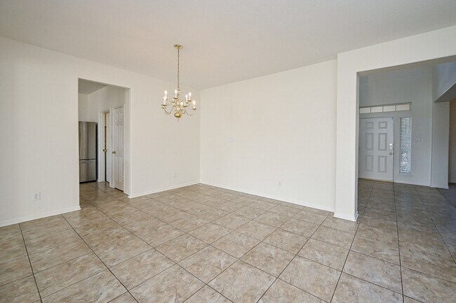 Building Photo - 4922 Kale Garden Ct