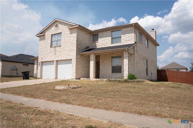 Building Photo - 711 Taurus Dr