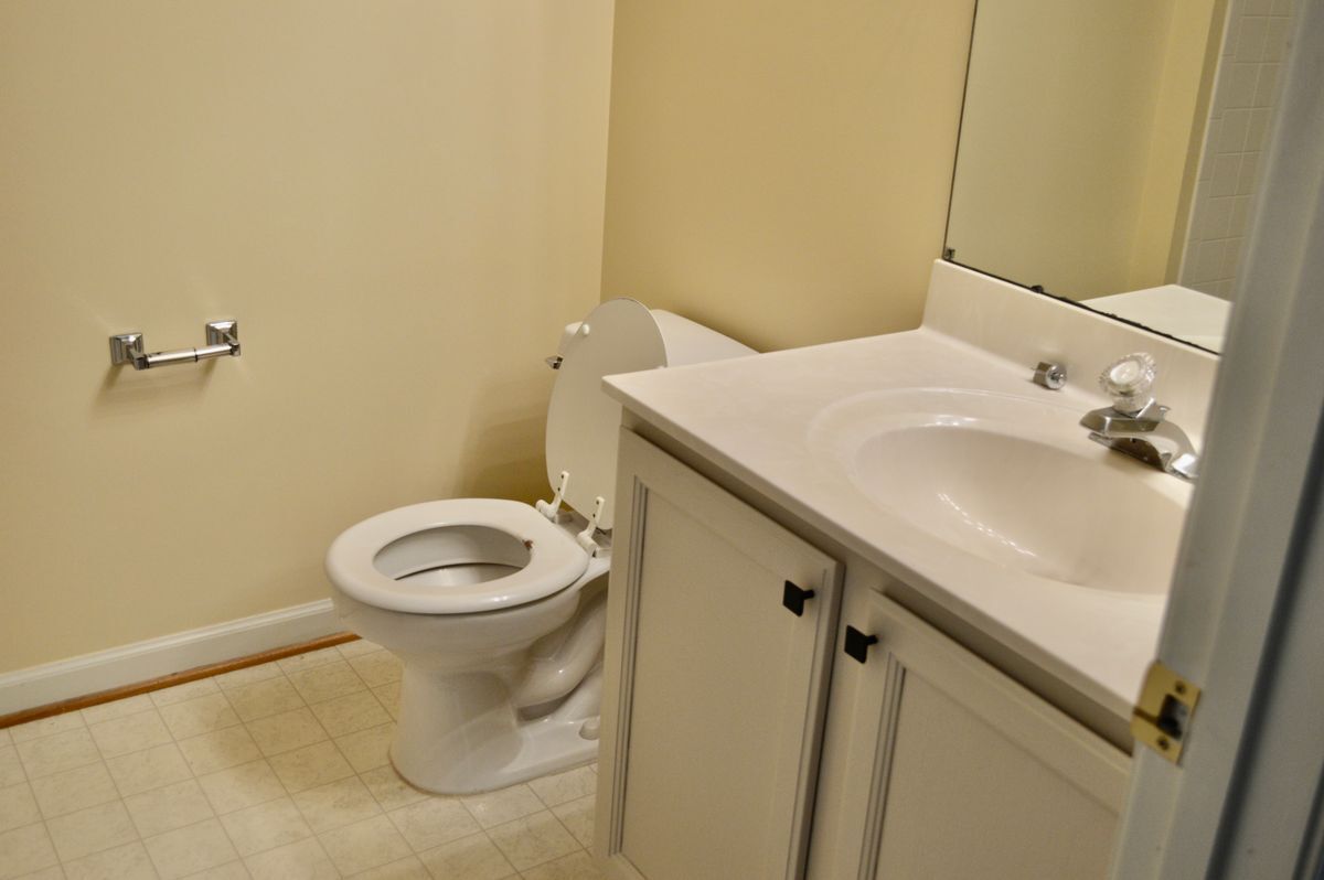 Building Photo - 6409 Weatherby Ct