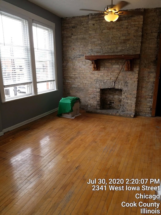 Building Photo - 2350 W Augusta Blvd