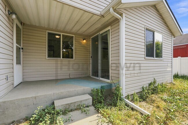 Building Photo - 7533 N Winter View Dr