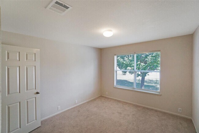 Building Photo - 14400 Martial Eagle Dr