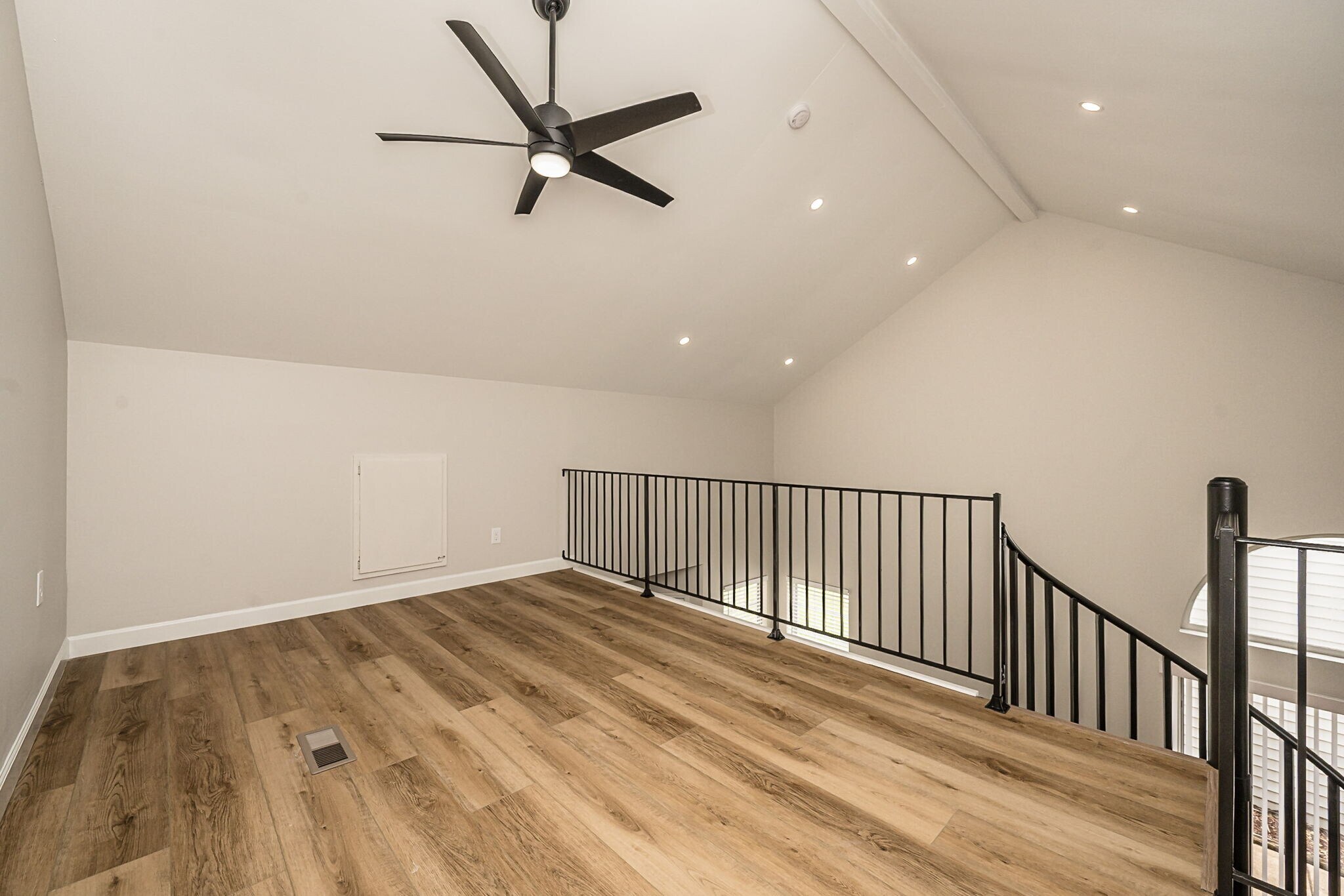 Building Photo - 2666 Liberty Gardens Dr