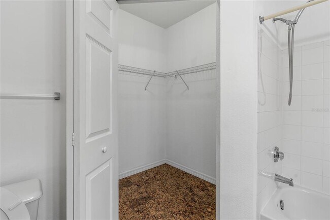 Building Photo - 9158 Lake Chase Island Way