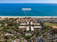 Building Photo - Extremely Rare Opportunity – 2 Bed / 2 Bat...