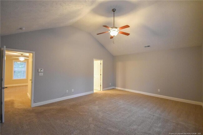 Building Photo - 24 Nassau Ln