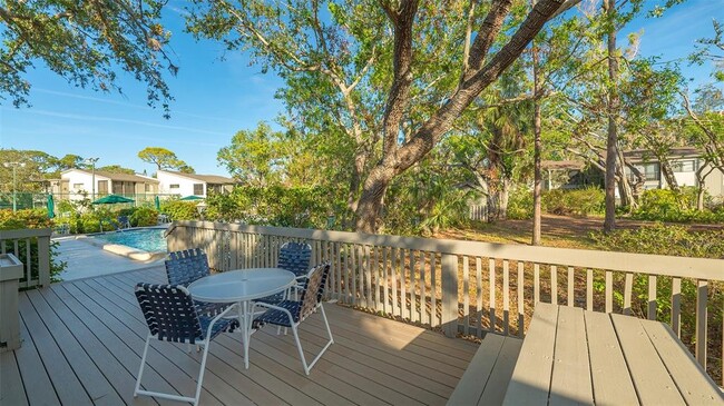 Building Photo - 1611 Clower Creek Dr